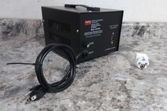 Dayton 16V987 110 to 220VAC, 220 to 110VAC Step Up/Step Down Voltage Converter