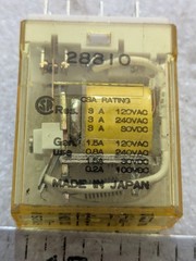 IDEC RY2S-U Relay AC24V Plug-In Power Relay 8-Pin DPDT Socket Mount 28810