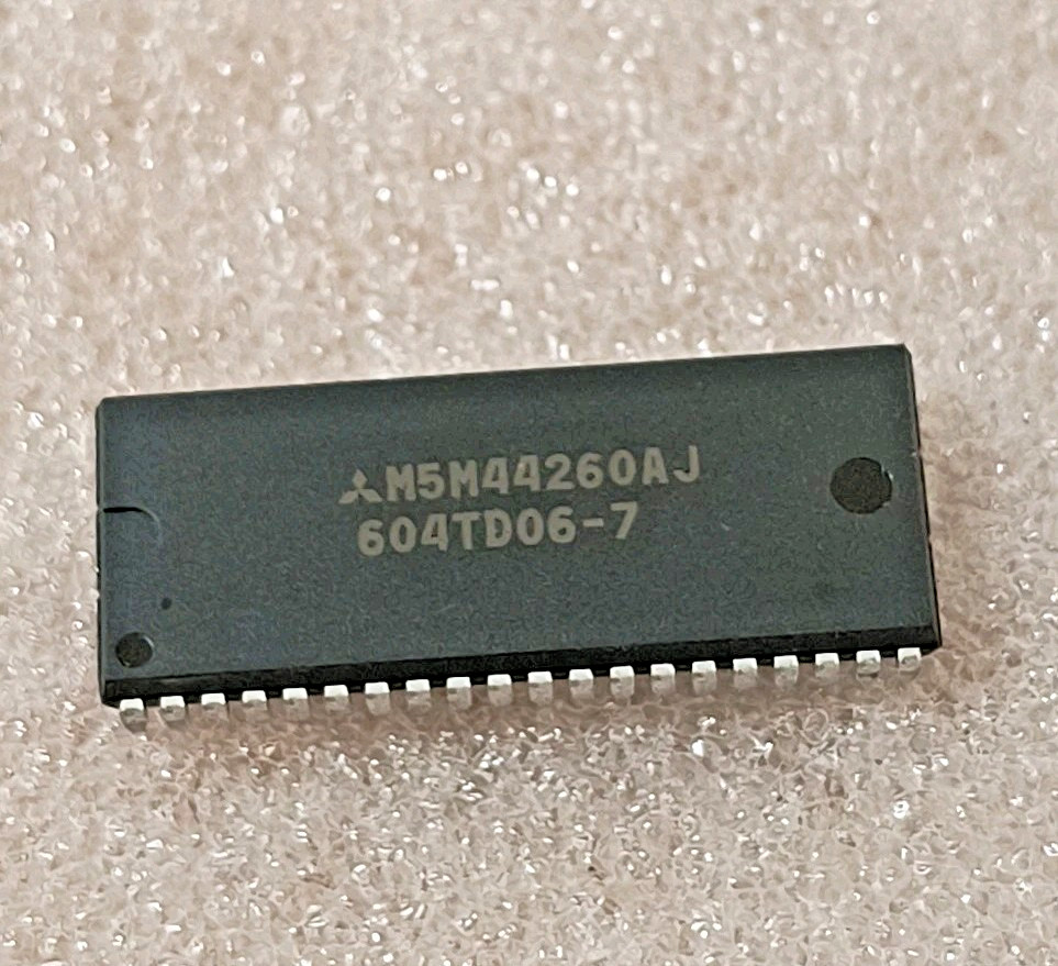 LOT OF 24 NEW M5M44260AJ -70 MITSUBISHI DRAM SMT 40-SOJ USA STOCK RM2-RK2-MEM1