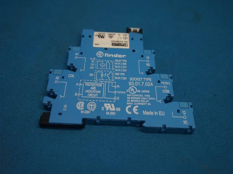 Finder 93.01.7.024 Socket w/ Relay