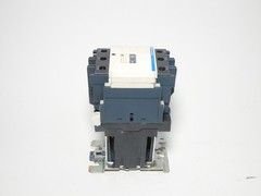 Schneider Electric Telemecanique LC1 D80 LP1-D8011 Contactor 60HP 125A 480/60…