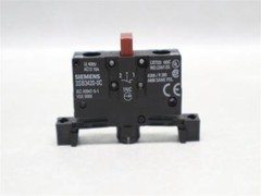Siemens 3SB3420-0C 3SB34200C Pushbutton Switch Auxiliary Contact