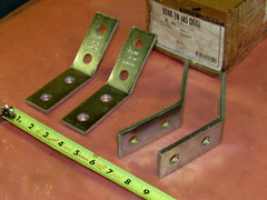 B-LINE B248-ZN 45 DEGREE OPEN ANGLE 4-HOLE ZINC PLATED (LOT OF 4)