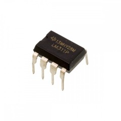 10PCS LM311P LM311 Differential Comparators New IC