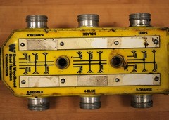 Daniel Woodhead 6 Port Distribution Block, 3 Conductor Female – USED