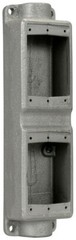 Crouse Hinds FSC17, 1/2″ Hub, 2-Gang, Shallow, Tandem, Cast Device Box, 1 pc