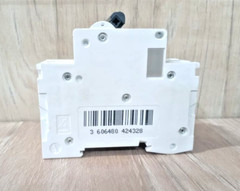 2PCS LOT – Schneider A9N61526 miniature circuit breaker-C60H – 2Poles-6A-C curve
