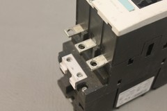 SIEMENS SIRIUS POLE LIGHTING CONTACTOR 3RT1046-1BB40