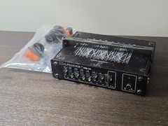 PEQ-7 – ALPHASONIK – 7 BAND GRAPHIC EQUALIZER PREAMPLIFIER Used With Bracket
