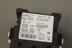 SIEMENS 3RT1526-1A CONTACTOR MODULE
