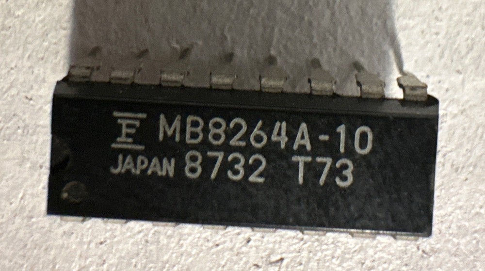 (6pc) MB8264A-10 FUJITSU 64K X 1 DRAM VINTAGE 1987 16-PIN DIP COLLECTIBLE