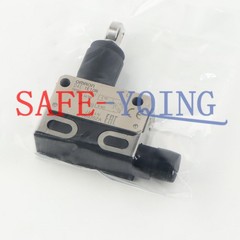 ONE New Omron D4E-1E10N travel limit switch