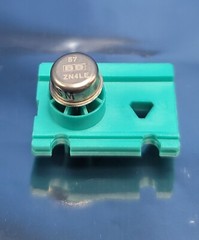 (1) BB BURR-BROWN OPERATIONAL AMPLIFIER OPA627SM *NEW OPEN BOX*