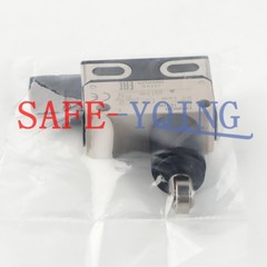 ONE New Omron D4E-1E10N travel limit switch