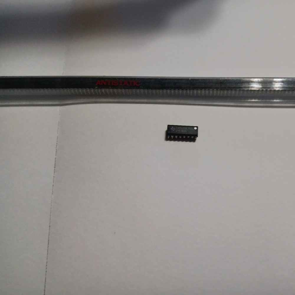 25- Texas Instruments TMS4256-10NL 262,144-Bit Dynamic Random Access Mem ICs