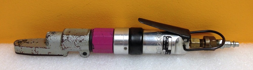 Lok-Fast 7440C Type: A7264 Right Angle, Pneumatic, Close Quarter Torque Driver