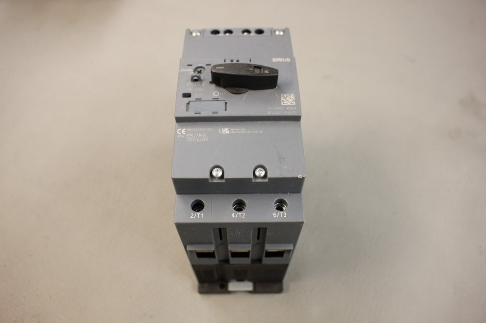 SIEMENS SIRIUS 3RV2041-4MA10 MOTOR STARTER CIRCUIT BREAKER 480 V