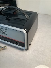 Schumacher SE-1052 Starter Charger 2/10/50 AMP 12V 120VAC 60HZ