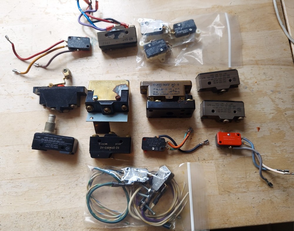 Micro Switch Lot. Electrical Swirch Lot Various Manufacturers. Lot See Photos