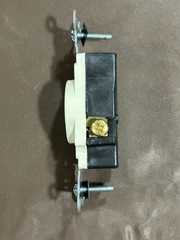 LEVITON 5821-A / 5821A (NEW IN Bag) lot of 14