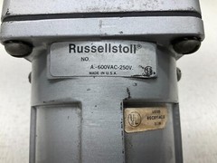 Russellstoll A-600VAC-250V Receptacle 250 V / 600 VAC 3 P 4 W (TSC)