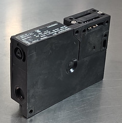 Schmersal AZM 161SK-12/12RK-024-2111-1/2566 Interlock Switch Safety Loc3C40