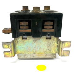 ALBRIGHT DC182-572T CONTACTOR 24 VOLTS HEIGHT 3-7/8 LENGHT 3-1/4″ WIDTH 2-1/2″