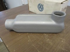 Appleton Unilet Conduit Body BLL125-M Mogul Size: 1-1/4″ New Surplus