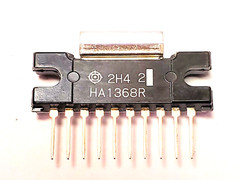 HA1368R “Original” Hitachi 10P SIP IC w/ heat sink tab 1 pc