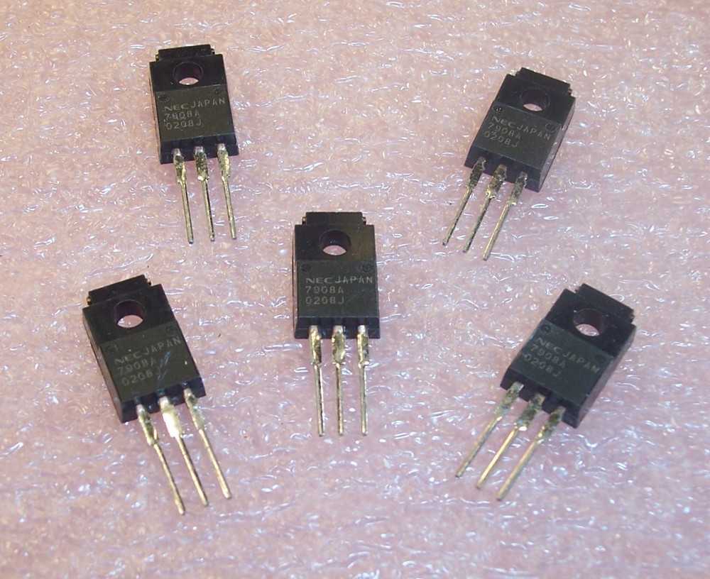 QTY (50) UPC7908AHF NEC TO-220 8V NEG VOLTAGE REGULATOR LM7908CT MC7908CT TYPE