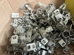 BOX OF 100 Caddy 812M58 COMBINATION CONDUIT HANGER 1/2 to 3/4″Rigid Pivot Flang