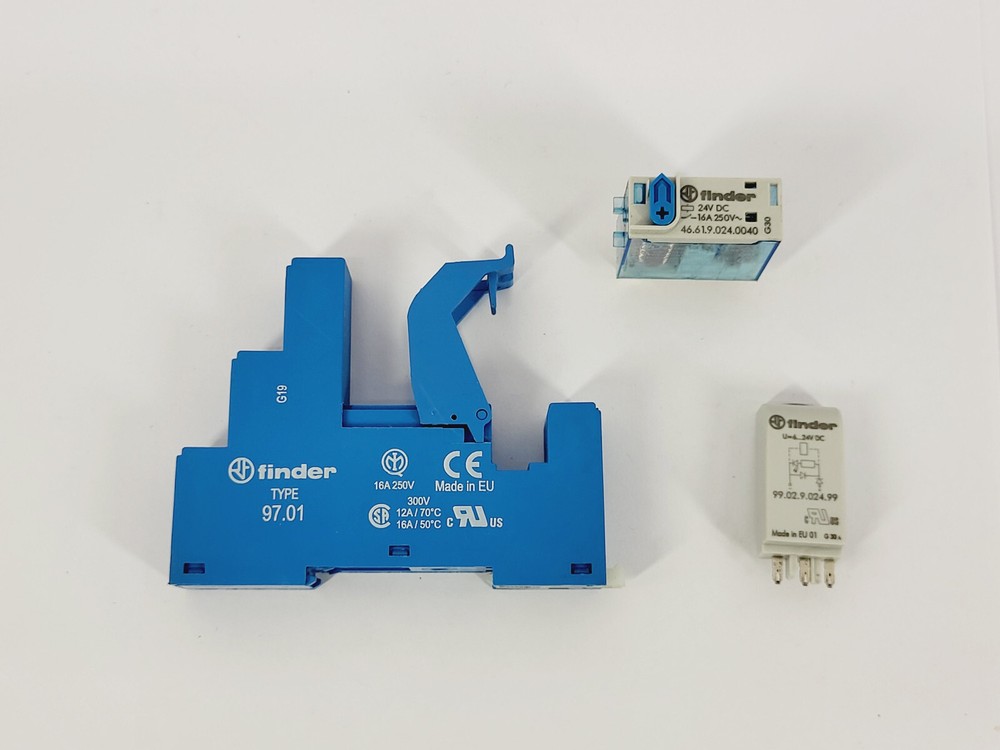 Finder 97.01 Relay Socket w/ 99.02.9.024.99 LED, 46.61.9.024.0040 24VDC Relay