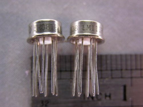 10 National LM111H Voltage Comparator ICs TO-5 Can