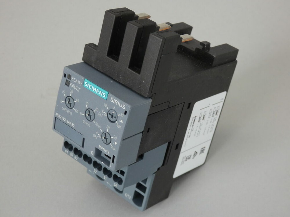 Siemens 3RR2142-2AA30 Monitoring Relay 24VAC/DC 4-40A – NEW Surplus!