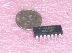 1 NOS ORIGINAL GENUINE TOSHIBA TC4011BP JAPAN QUAD 2 INPUT NAND GATE 14-DIP IC