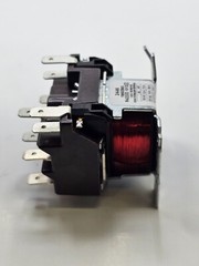 RESIDEO 120 V General Purpose Relay w/ DPDT Switching R4222D 1013