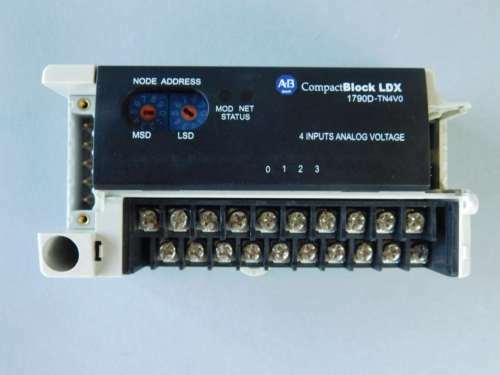 Allen-Bradley 1790D-TN4V0 Analog Voltage Input Module without Terminal Covering