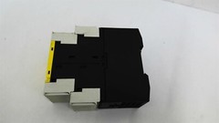 Siemens 3TK28 24VDC Safety Relay