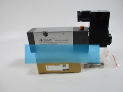 1Pcs New For EMC solenoid valve RV5231-08QM DC24V AC220V