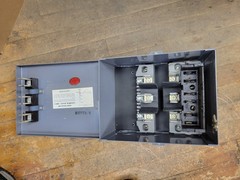 Square D SD-9352 Safelex Plug-in Unit Busway Bus Plug 60A 3PH 3W 240V 15HP