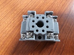 5 TE Connectivity Potter & Brumfield 27E122 RELAY SOCKETS 8 POS CHASSIS MOUNT