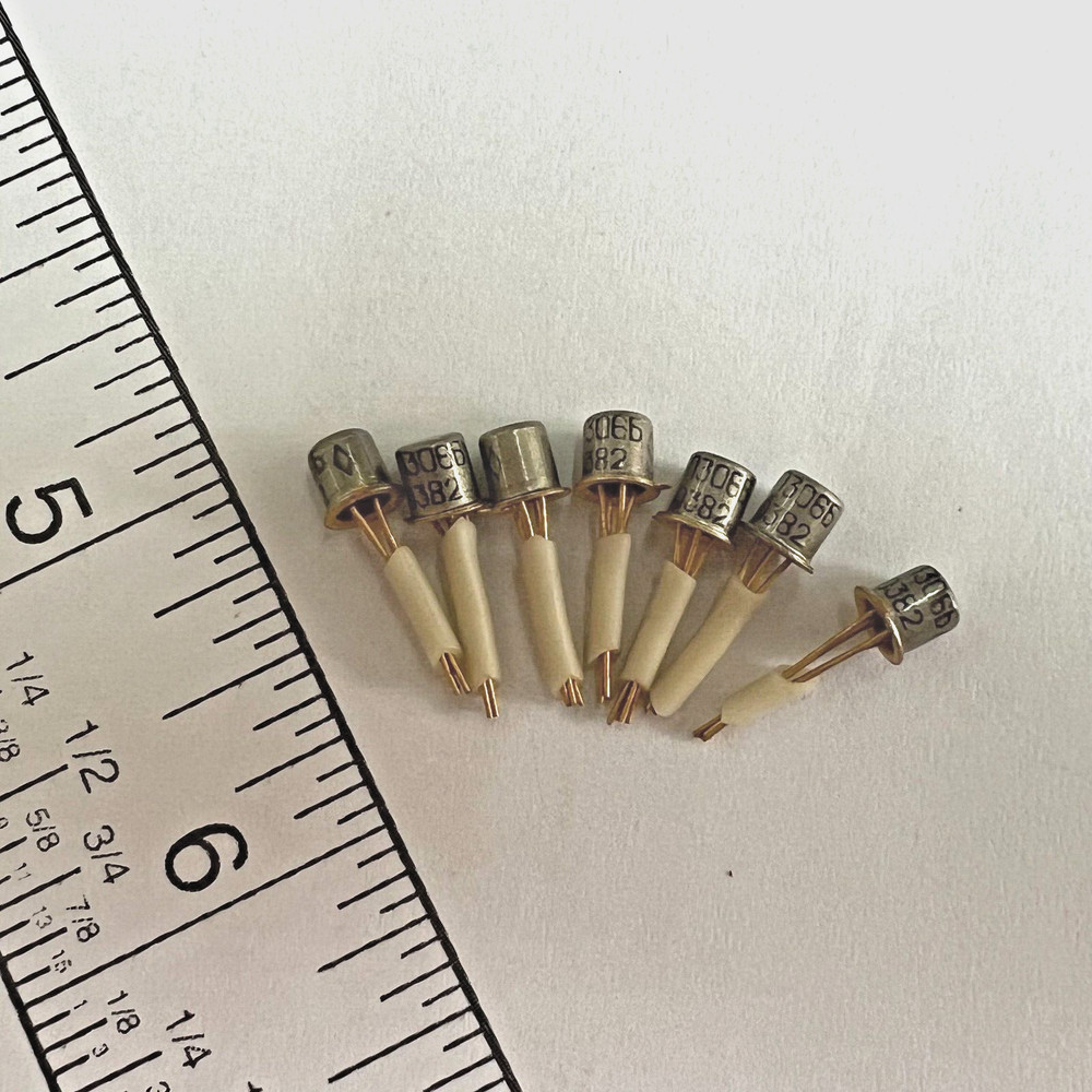 Transistor Gold Plated, semiconductors 2P306B, USSR, lot 7pcs. Old stock
