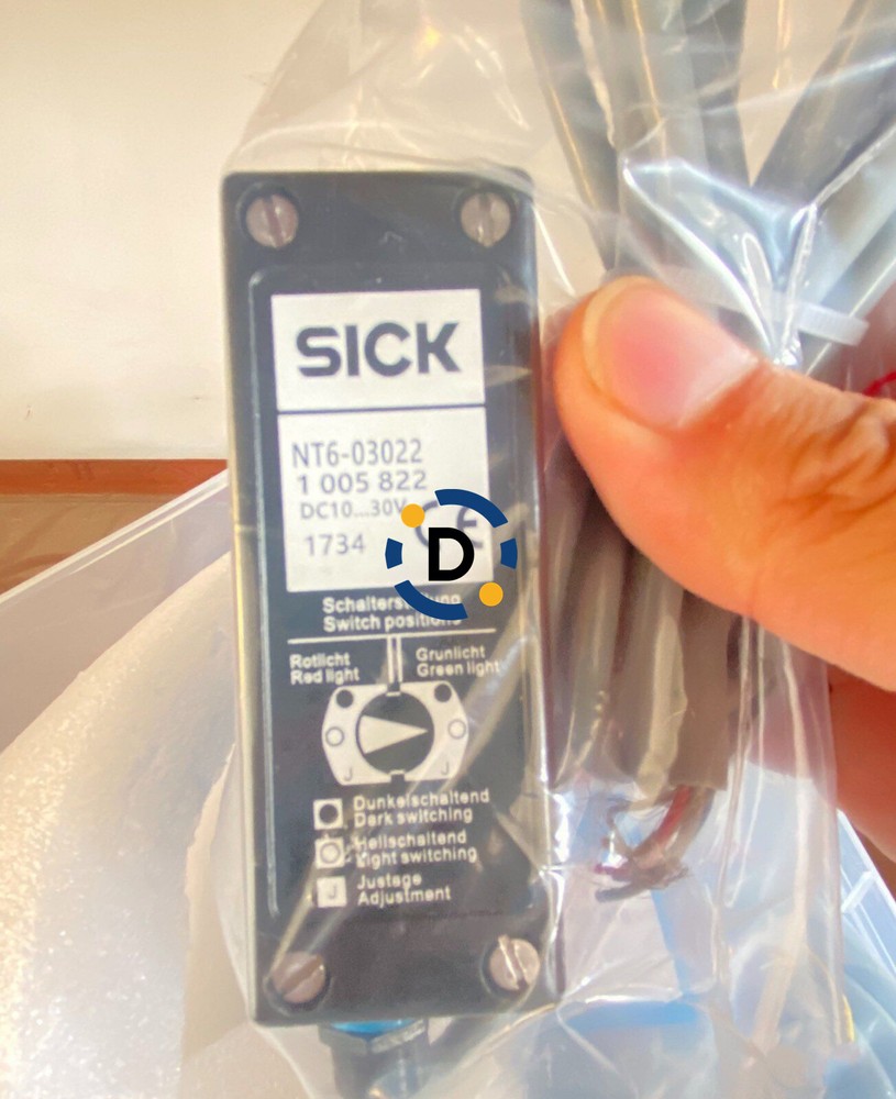 New SICK NT6-03022 Color code sensor