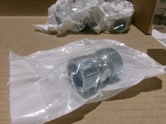 Halex 96361 Box of 10 1/2″ Rigid Steel Compression Coupling AK