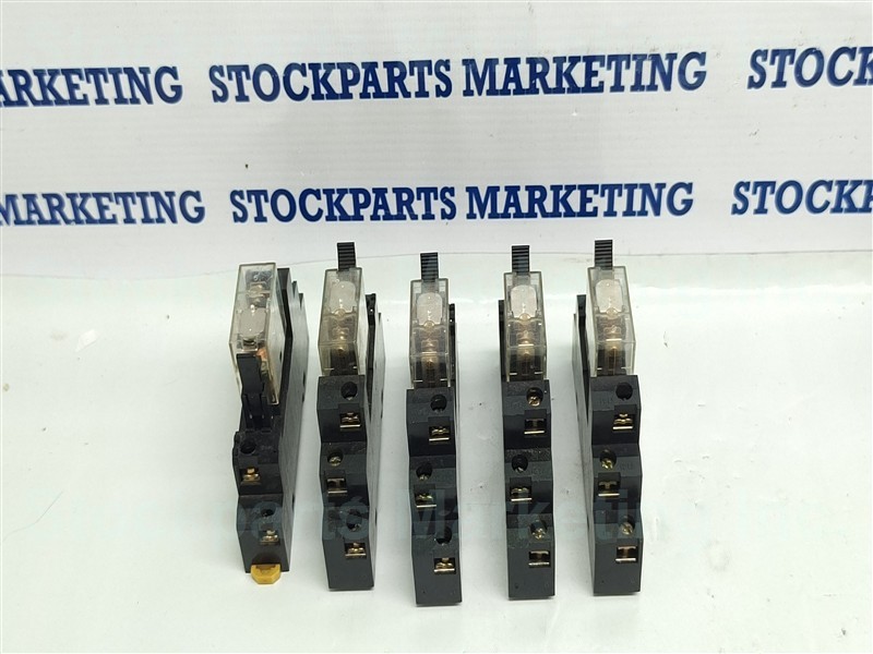 Lot 5 pcs Allen-Bradley 700-HK36Z24-4 SER A Relay 24VDC w/ Socket 700-HN 121