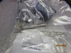 New! Emerson MTG-225-320468 , DVC6200 Mounting Kit, NIB! MAKE OFFER!