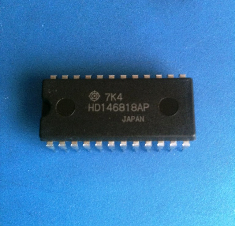 HD146818AP HITACHI IC Real Time Clock 24 PIN DIP