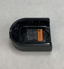 Motorola NNTN7880B DA03-4042040-U 4.2V Class 2 Battery Charger