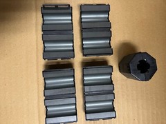Lot of 5 Genuine Fair-Rite Split Core Ferrites 380 ohm 18.34mm 0431176451 LARGE