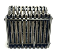 General Electric 2000A Clusters for GE PowerBreak Breaker (Lot 6)
